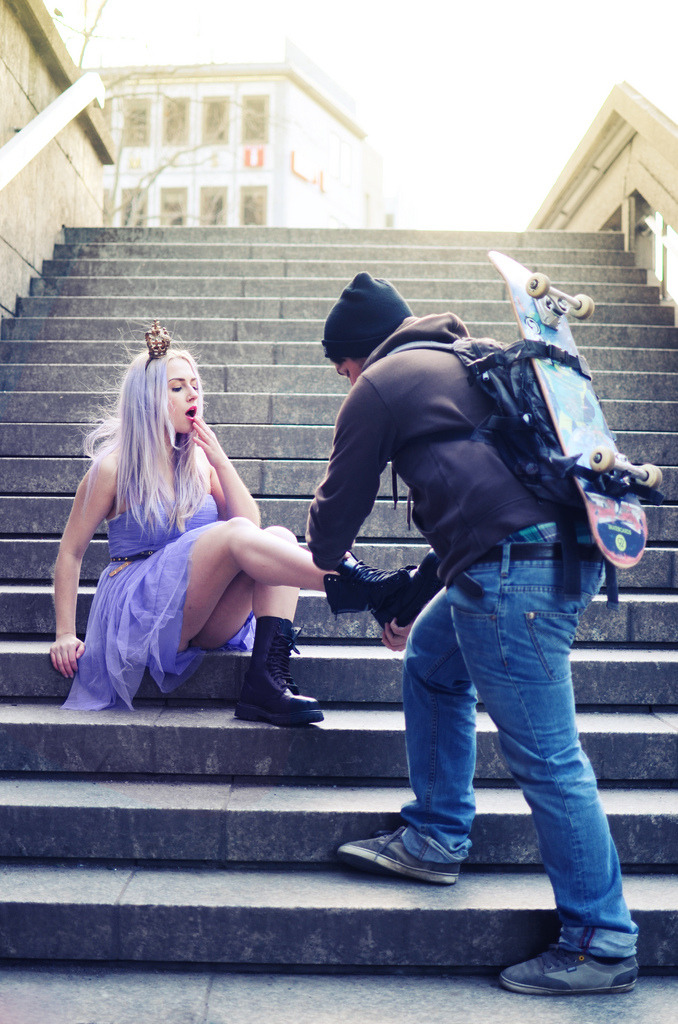 dominantlife:  tellthesamelie:  tellthesamelie:  fairytalemood:  Fairy Tales Gone