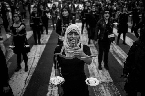 Ni una menos: Fuera la justicia patriarcal. Lima, Perú. 11 de agosto de 2018. Miles de mujeres se ma