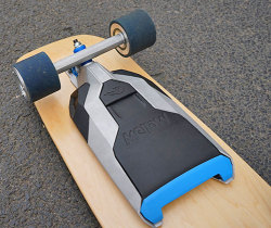 odditymall:    This device can be mounted onto any skateboard to turn it into a self-propelled electric skateboard! http://odditymall.com/mellow-drive-electric-skateboard 