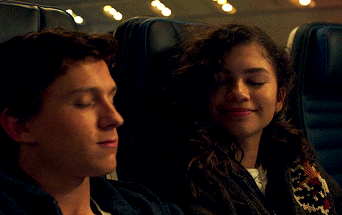 Deleted Scene - Peter & MJ On The Plane SPIDER-MAN: FAR FROM HOME (2019) 