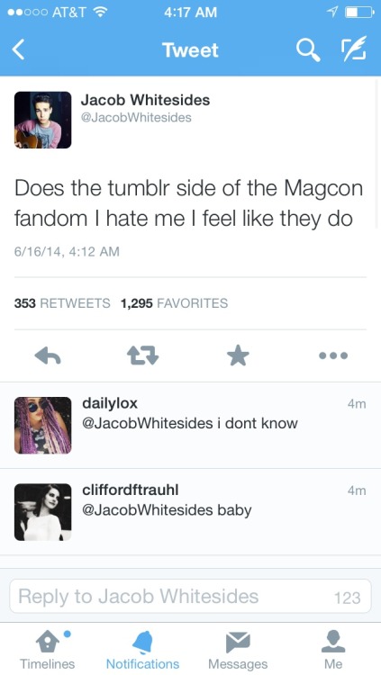asslikemattfacelikegilinsky:  cutelikegrier:  reblog if you don’t hate Jacob  jacob we dont hate you but we will never forgive for that time you called the twitter fandom your favs. 