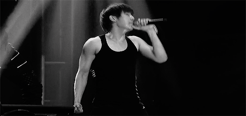 kmslpabo-blog:   I’ll hold you a bit more,  I’ll look at you more more more,