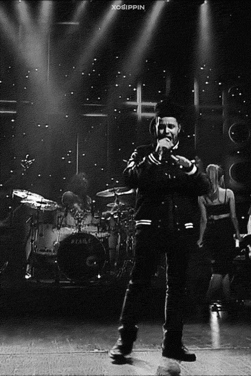 xosippin:  SNL | The Weeknd x Ariana Grande 