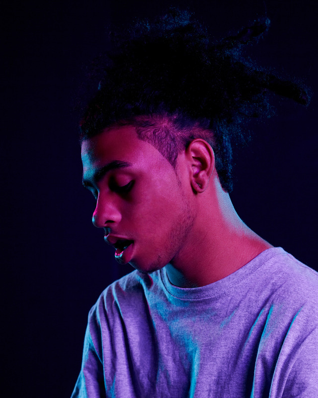 trvp-a-holics:  £ 