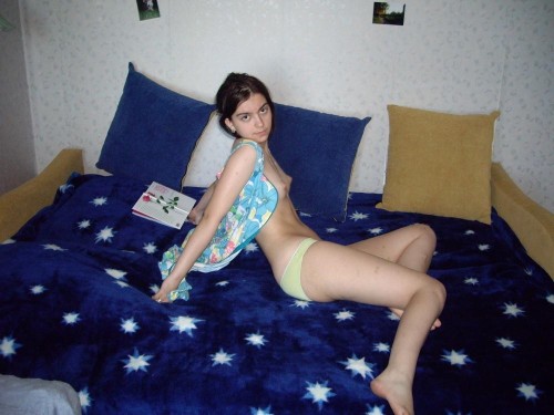 Sex stopisreplay:  Gül Bahar.  Hot teen girls pictures