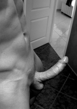 FIND ONLY THE BIGGEST COCKS HERE  http://www.biggestcocksaround.tumblr.com