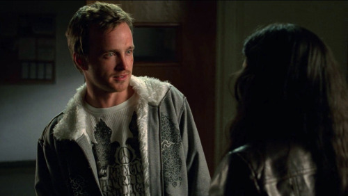 thepinkmancut: Outfit 103: “Your Favourite Furry” Breaking Bad S03x11 “Abiquiu” JP’s wearing a snugg