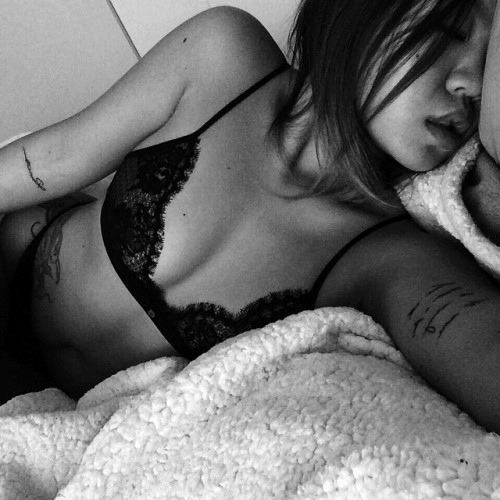 http://black-rainbowxx.tumblr.com/post/114255126318