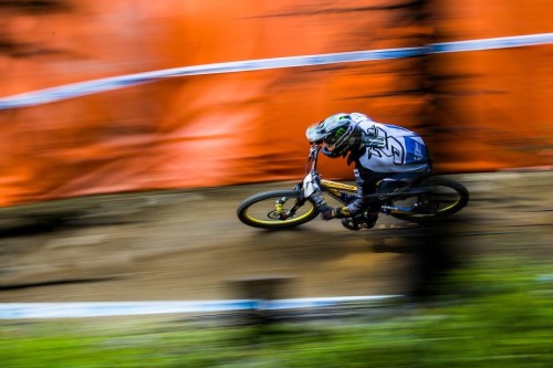 downhillgoos: Sam Hill