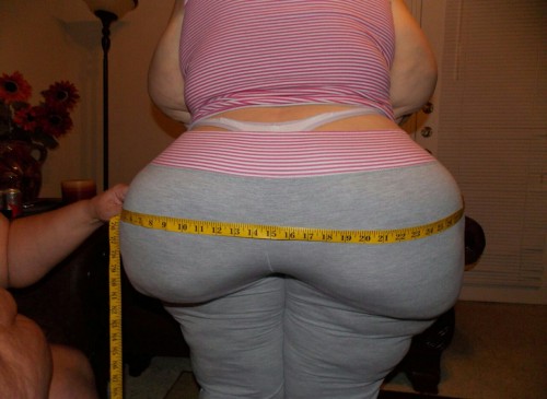 speedygonzalez2:  Massive Booty 