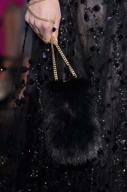 Sex covet-couture:  Elie Saab, Fall/Winter 2015-2016 pictures