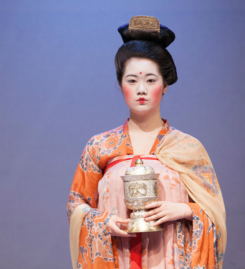 changan-moon: Traditional Chinese hanfu exhibition of tang dynasty and warring states period by 装束与乐