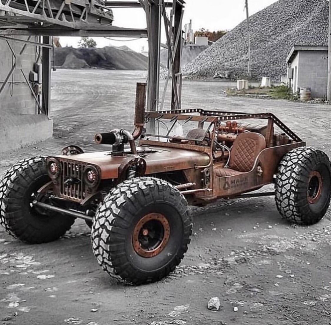 hotrodsand4x4s:  Off road rat rod Jeep!