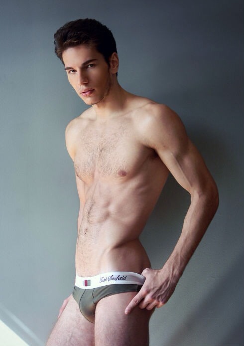 hyperflux:  Follow hyperflux: An artistic appreciation of the male form.