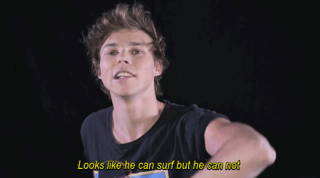 sexycliffconda:  5SOS Memories:              ↪5SOS on Luke 