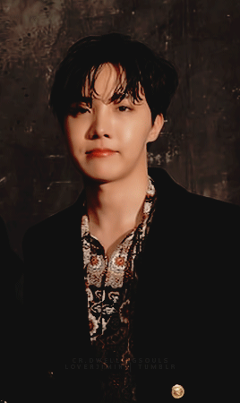 Random Gifs Of Bangtan [30/♡] (cr. Dwellingsouls)