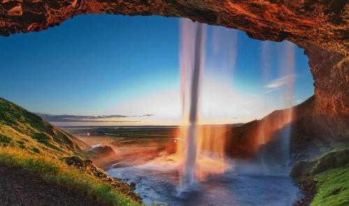 Seljalandsfoss Waterfall, Iceland❤️️