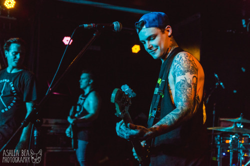 toxicremedy:  The Amity Affliction (by Ashlea Bea)