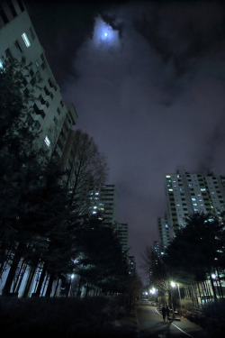 jpnys:  ilsan night scene by J.D. Lord on Flickr.