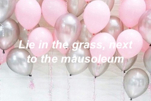 lyricallyaesthetic: sugar we’re goin’ down // fall out boy