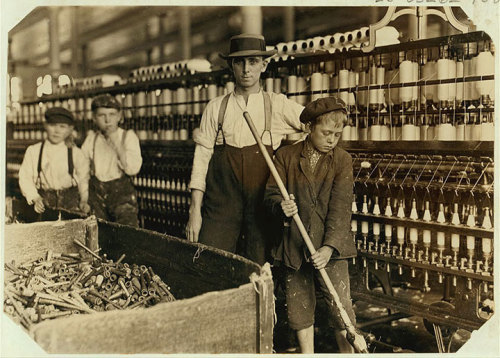 Child labour. Lewis Hine.