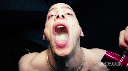 ppfdgtim:  Thirsty for cum - ericvideos.com  Alex swallows 15 loads 