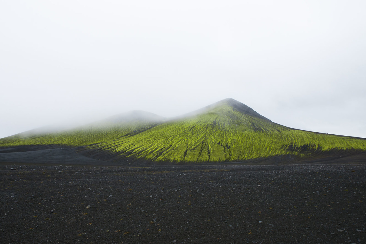 Laia Gutiérrez - Lost in Grays and Greens (Iceland)[Previously on Laia Guiterrez]