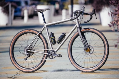 bristolcountycyclist:The Routt 45 by Moots.