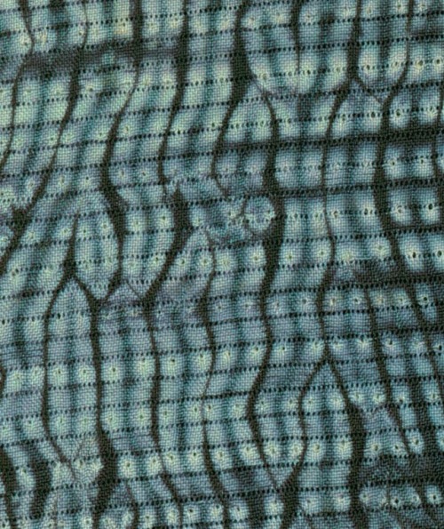 Shibori summer kimono. Taisho to very early Showa (1912-1930), Japan.  The Kimono Gallery. A sh