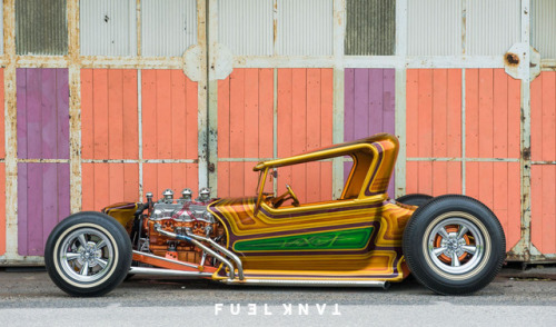 justahillbillyfromouterspace: Paradise Road: Home To The Wild Galaxian 1927 Ford Model T Roadster Hot Rod … Tokyo Japan