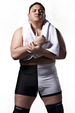 respectthisring:  Happy birthday to Samoa Joe who turns 34 today 