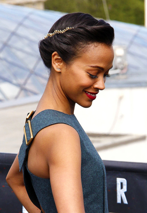 zoe saldana