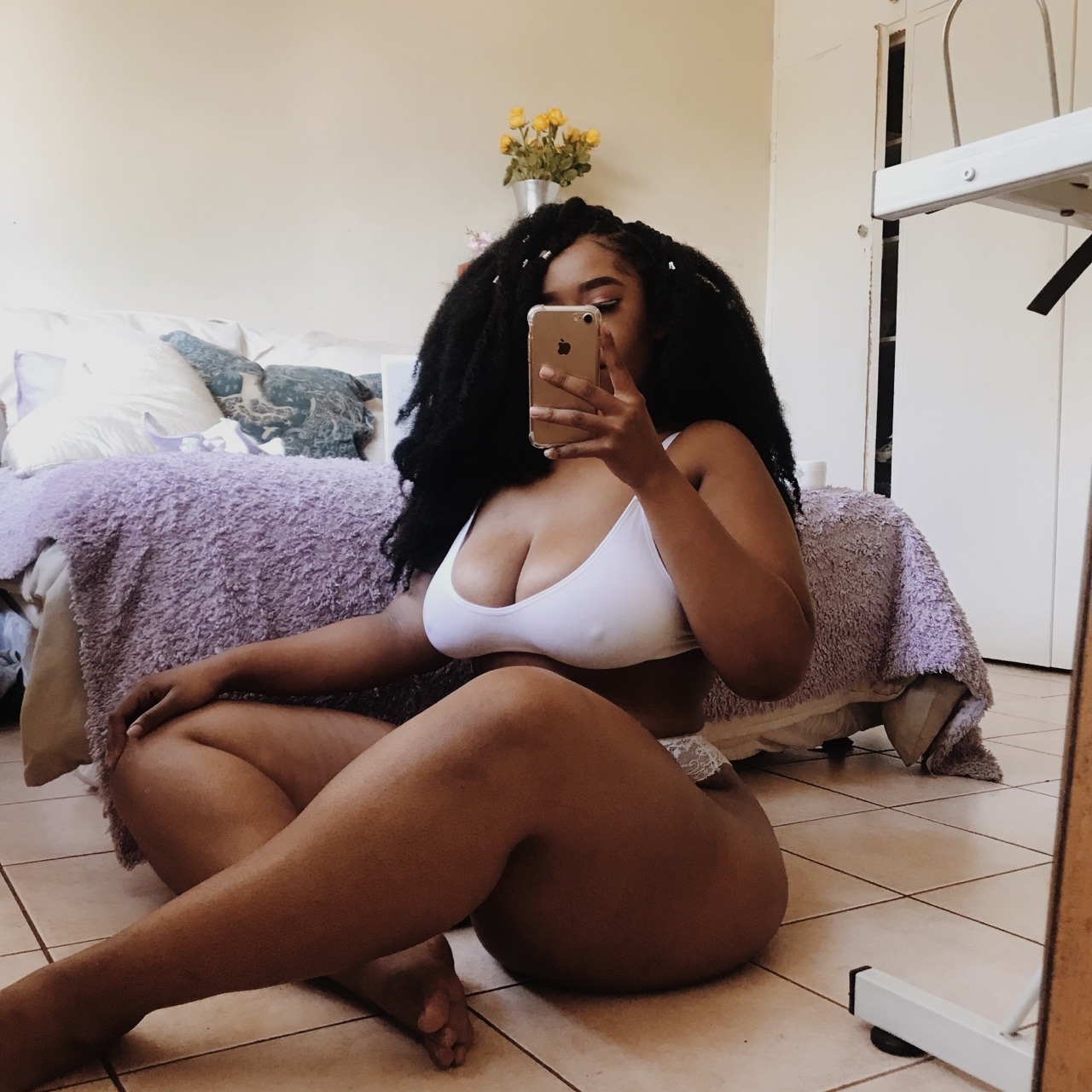 sooorofhiwa:  Mirror mirror on the wall…
