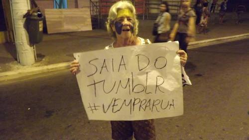 4-n-8:  a vovó no representes mano, representou a vera mesmo, 69 anos de puro gás. 