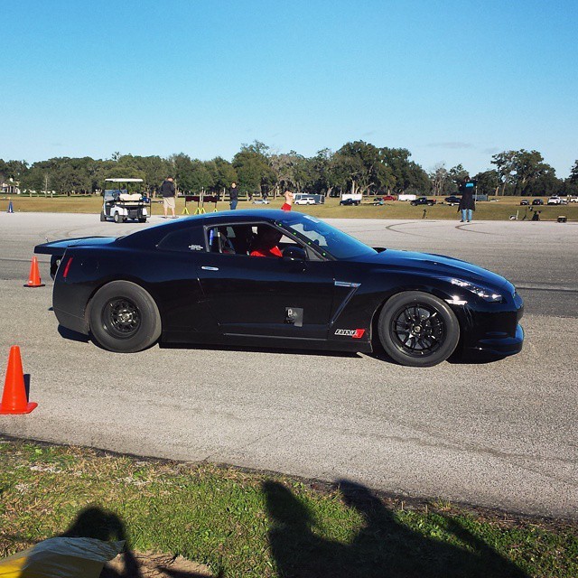 Got to watch the awesomeness of #alphaomega run 224 mph today at @_wannagofast_ half