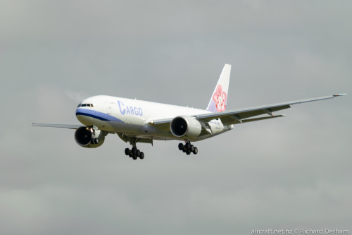 China Airlines 777 freighter arriving at ChristchurchType: Boeing 777FRegistration: B-18772Location: