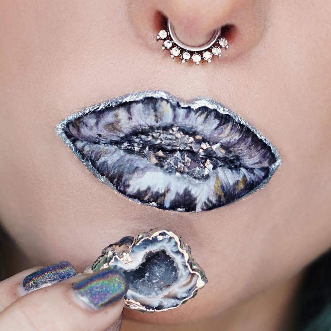 sosuperawesome:  Lip Art by Ryan Kelly on InstagramFollow So Super Awesome on Instagram