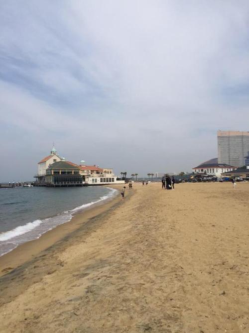shirade: A fan went to the beach where eunhae held hands and played, said there’s a wedding hall ri