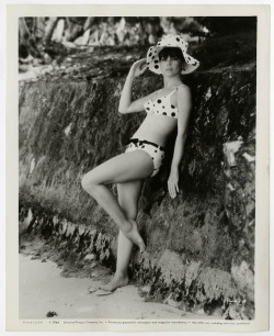 beforethecolon: Leslie Caron catches her breath. From alt.binaries.pictures.erotica.vintage. 