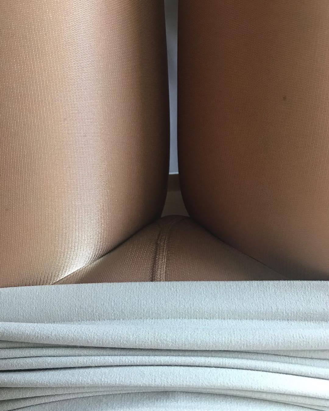 Pantyhose Ass and Thighs