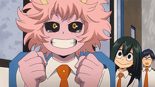 Some of Mina GIF that make your heart attack💘