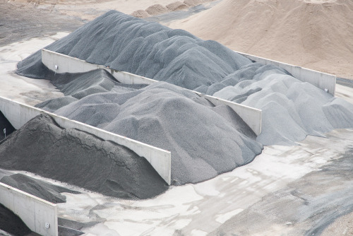 searchsystem:Alex MacLean / Gravel Sort Piles, Lyon, France / Photography / 2007