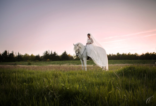 (2) Louise is the face of TP Photography and a self-taught photographer. Since childhood, she has be