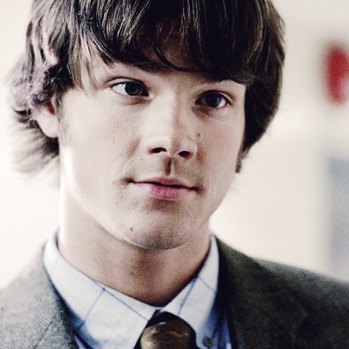 sunrisejared:   1.18  Sam Winchester in every episode