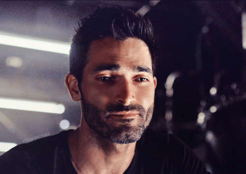 feelsforsterek -  Tyler Hoechlin as Ian Yerxa in Another Life - ...