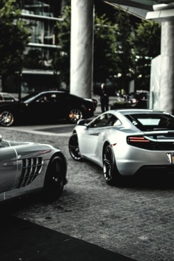 vistale:  Mercedes SLR & McLaren MP4