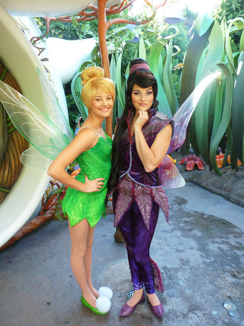 hecallsmepineappleprincess:  fancypixie:  disney-facecharacters:  Tinkerbell and Vida by EverythingDisney on Flickr.  I lovee these two   OMG I love them so much!