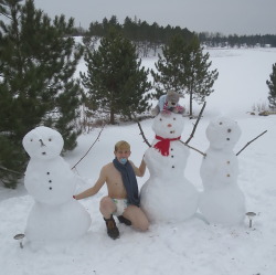 blondlittleboy:  We built THREE snow friends!!