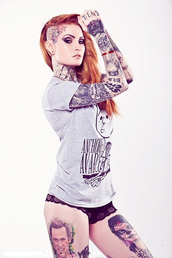  Lucy Logan 