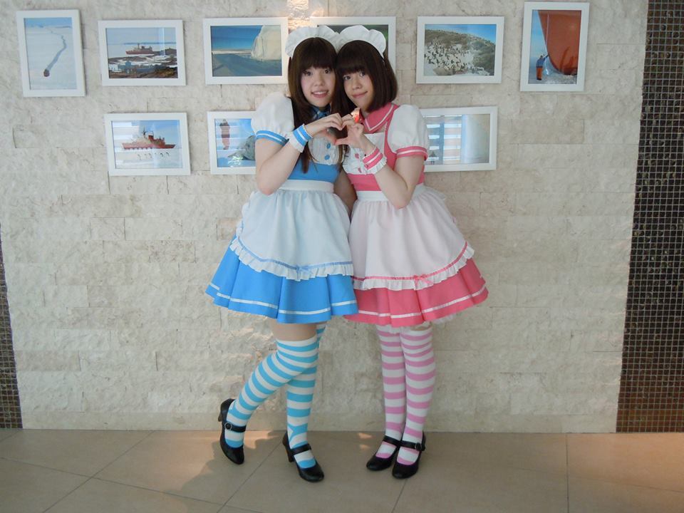 abi-pop:  Ally &amp; Sally wearing their adorable maid uniforms at Future SEVEN